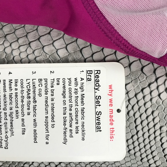 NWT • lululemon • ready set sweat bra - Picture 8 of 8